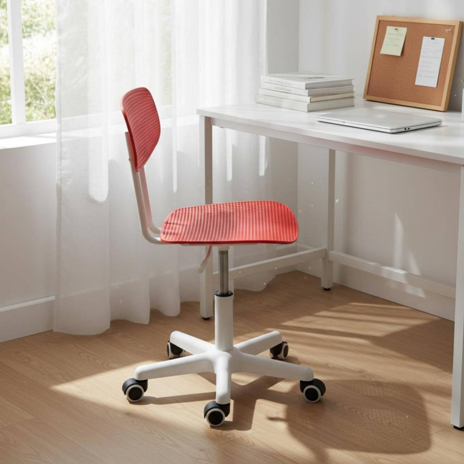 調節可能なローリングデスクチェア、通気性のあるデザイン、回転 - Office Furniture のレビューと価格