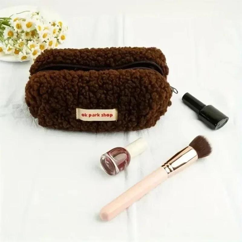 子羊ぬいぐるみ収納袋シンプルな美的デザイン大容量化粧ポーチポ - Aesthetic Large Pencil Case Pouch のレビューと価格